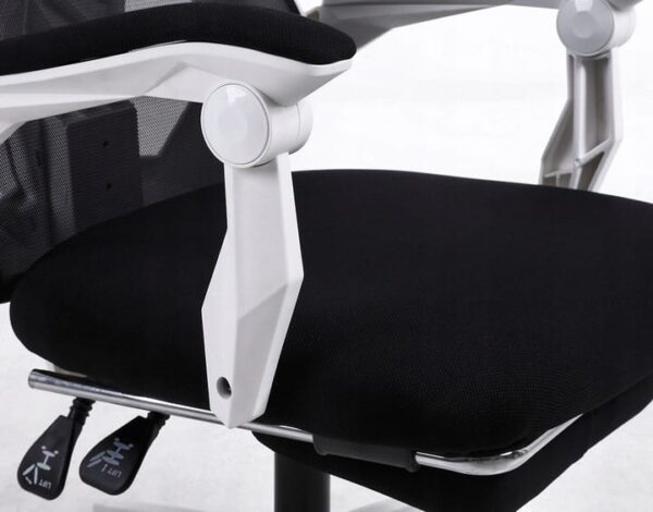 Fotel-biurowy-OBROTOWY-Ergonomiczny-podnozek-I140-Model-I140-czarno-bialy.jpg Fotel-biurowy-OBROTOWY-Ergonomiczny-podnozek-I140-Model-I140-czarno-bialy.jpg