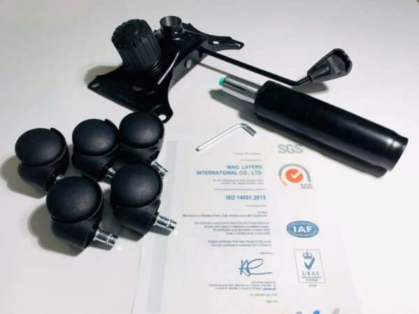 Fotel-obrotowy-do-biurka-CARRERA-M-ALCANTARA-BEIGE_19210_780.jpg Fotel-obrotowy-do-biurka-CARRERA-M-ALCANTARA-BEIGE_19210_780.jpg