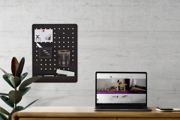 czarna-tablica-perforowana-z_232547-scaled-1.webp czarna-tablica-perforowana-z_232547-scaled-1.webp