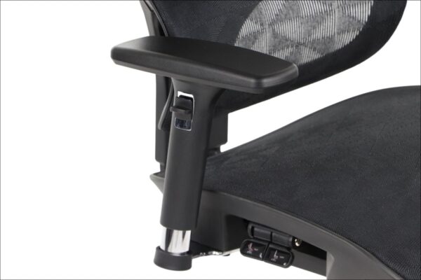 detail3-10.jpeg detail3-10.jpeg